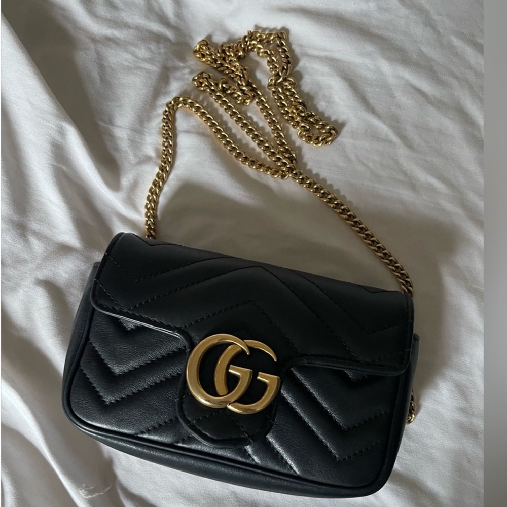 SMALL GUCCI GG MARMONT CHAIN SHOULDER BAG